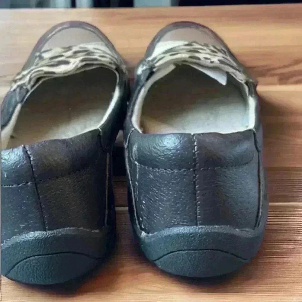 Dr.Scholl’s NEW No Tags black and animal print flats size 7.5W. Leather Upper